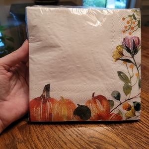 NEW 20 paper Fall themed 3 ply napkins, 13x13 inches